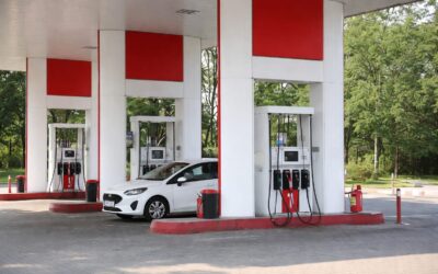 Motorina a atins un nou record de 10,48 lei pe litru după scumpiri succesive