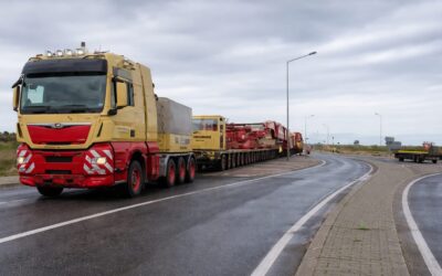 19 transporturi agabaritice cu mase de până la 158 de tone intră pe șoselele din România