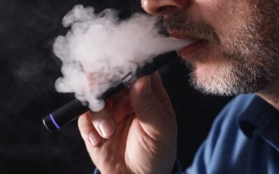 Amendă de 150 de euro în Germania pentru reglarea țigării electronice cu touchscreen la volan
