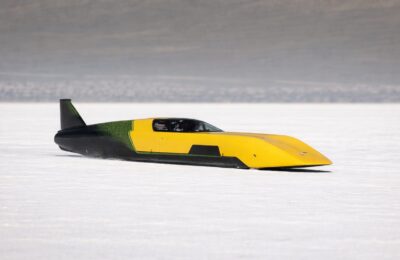 Andy Green atacă recordul de viteză diesel de 563 km/h cu un motor pe hidrogen la Bonneville