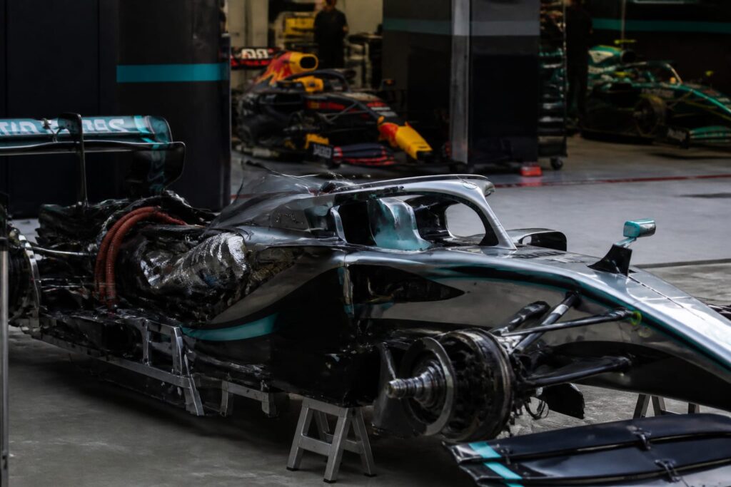 Kimi Antonelli are un avans de 50 de puncte în Formula 1. Verstappen și Alonso își decid viitorul