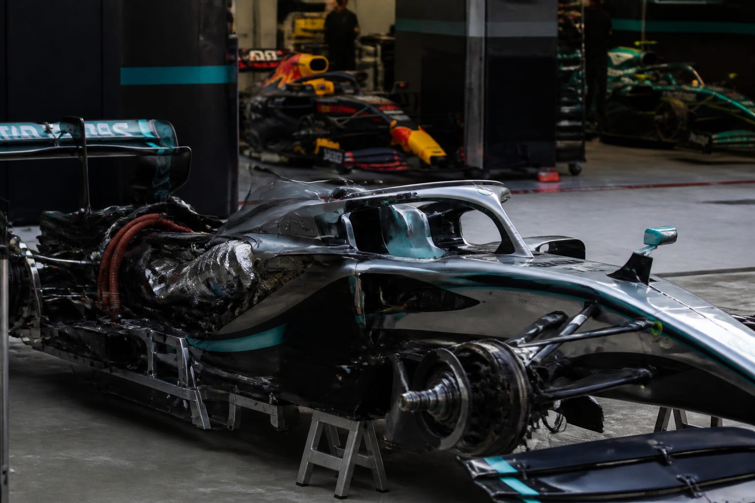Kimi Antonelli are un avans de 50 de puncte în Formula 1. Verstappen și Alonso își decid viitorul