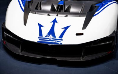 Maserati renunță la versiunea electrică a supercarului MC20 din cauza estimărilor de vânzări slabe
