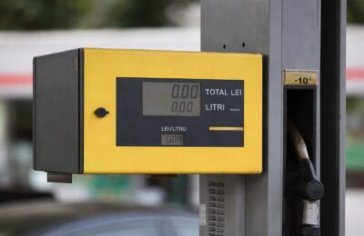Motorina standard a depășit 10,5 lei pe litru în stațiile din București