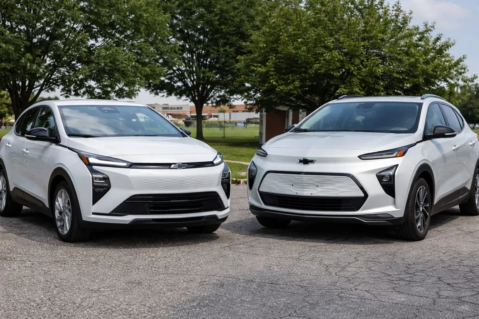 Noul Chevrolet Bolt 2027 încarcă de trei ori mai repede dar pierde la cuplu motor și la calitatea interiorului
