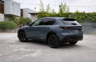 Noul Mazda CX-5 2026 mizează pe spațiu și tracțiune integrală în dauna performanței