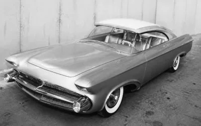 Un concept Chrysler cu lunetă retractabilă zace în Atlantic după naufragiul din 1956