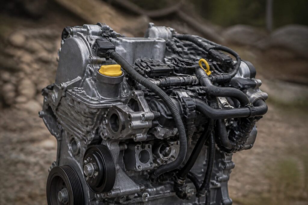 Horse a prezentat motorul B20 pentru hibride off-road. Ce șanse are să ajungă pe viitoare Dacia Duster și Bigster