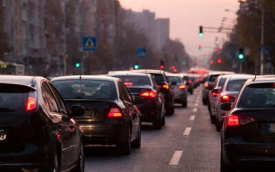 La Brașov, trusa și extinctorul expirate pot aduce aceeași amendă ca lipsa lor
